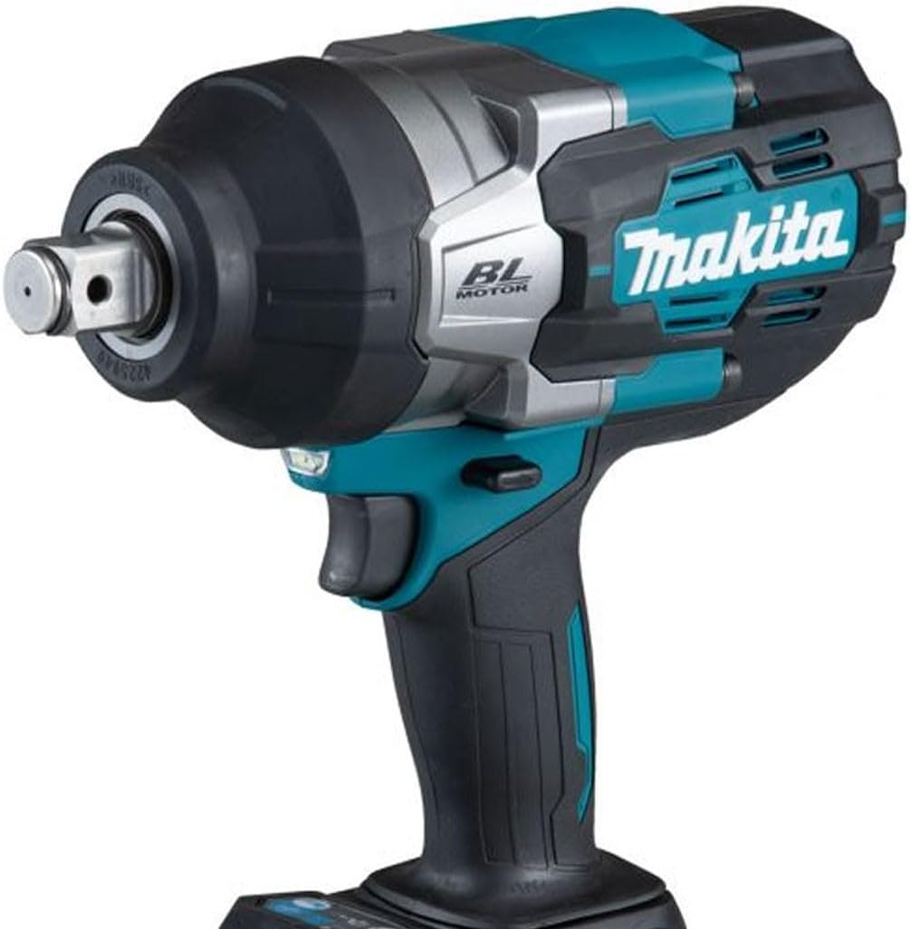 Makita - Cordless Impact Wrench Kit - Zambeel