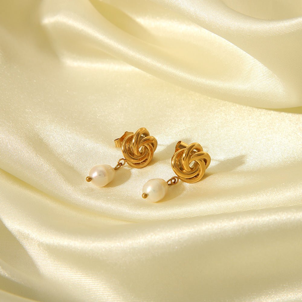 New Baroque Pearl Spiral Niche Earrings - Zambeel