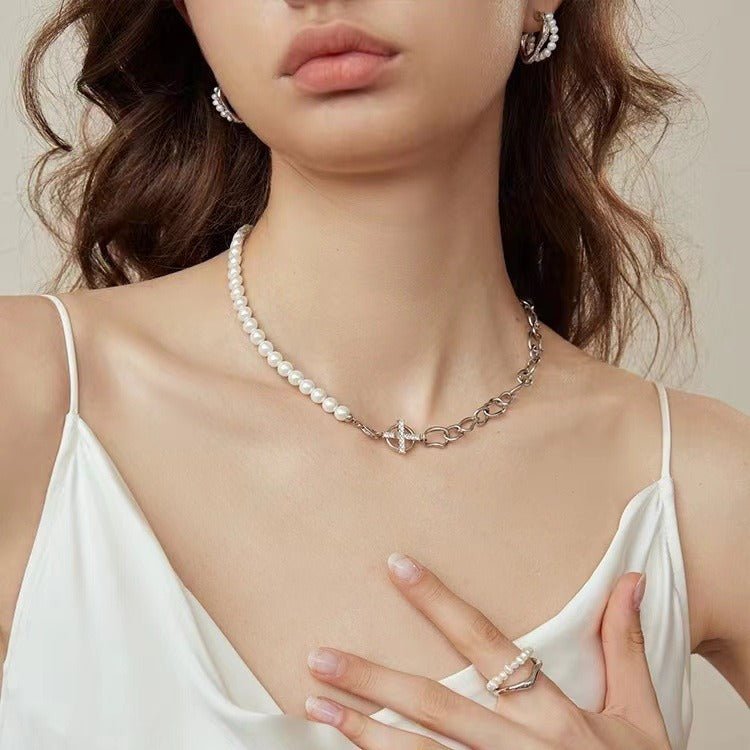 New Hoop And Pearl Chain Stitching Necklace For Women - Zambeel