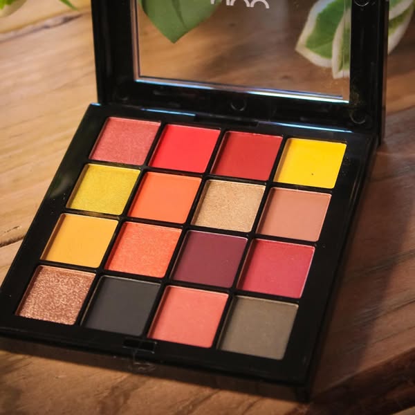 NYX - Professional Eye Shadow Palette (Original) - Zambeel