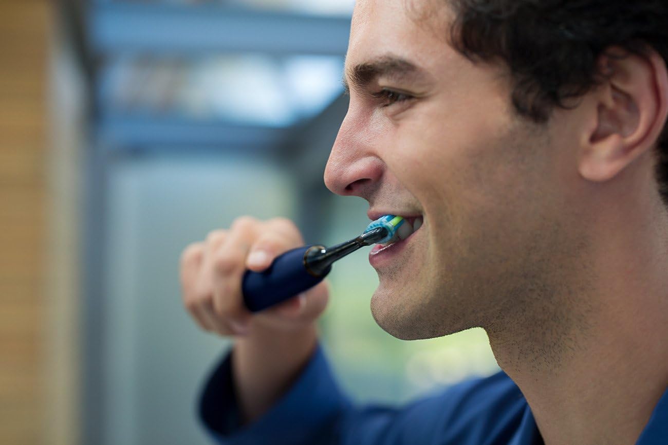 Oraimo - Smart Electric Tooth Brush (Original) © - Zambeel