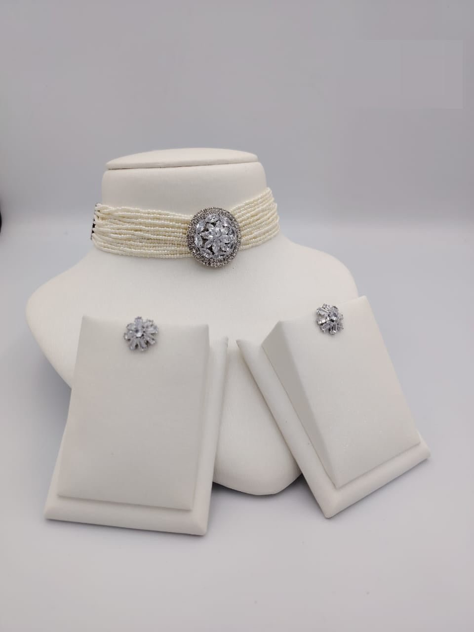 Pearl Choker Necklace Sets - Zambeel