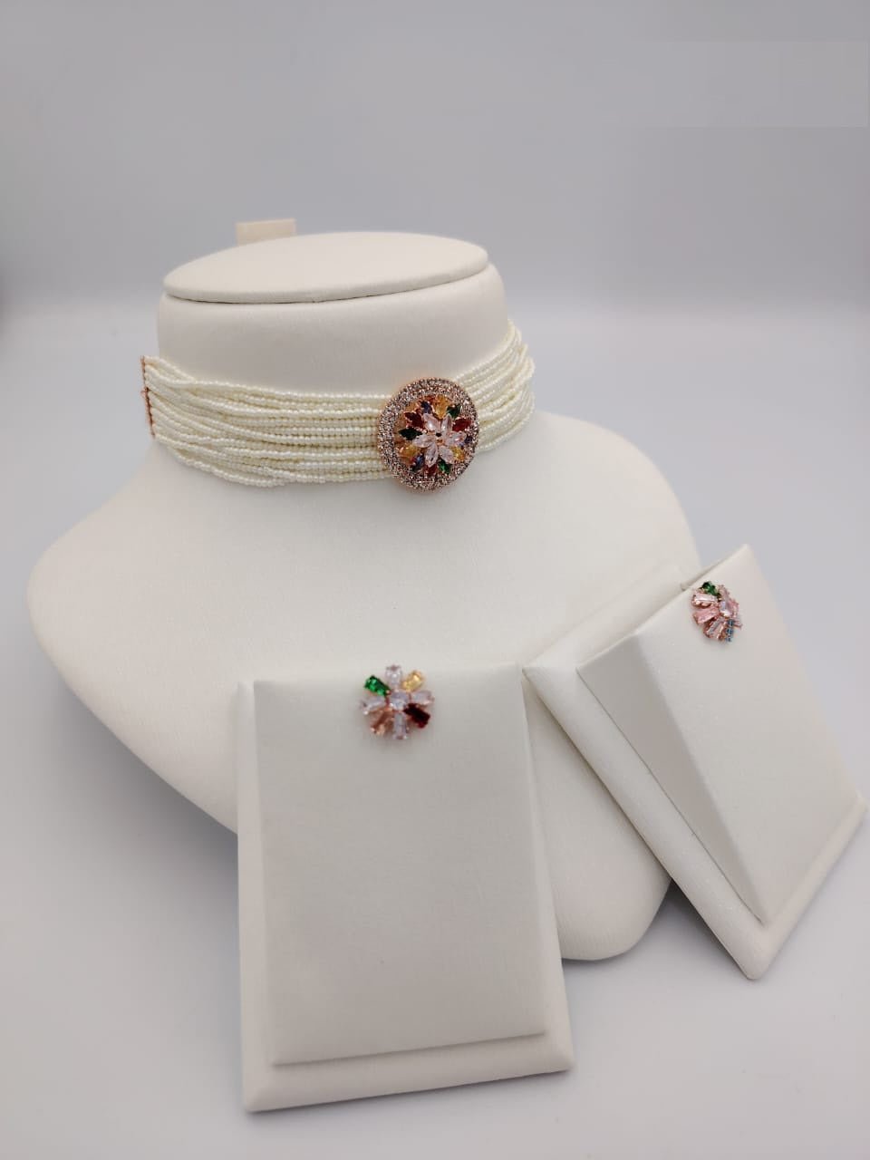 Pearl Choker Necklace Sets - Zambeel