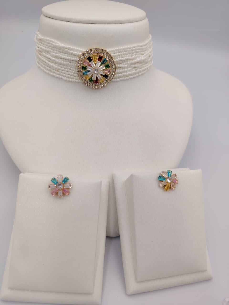 Pearl Choker Necklace Sets - Zambeel