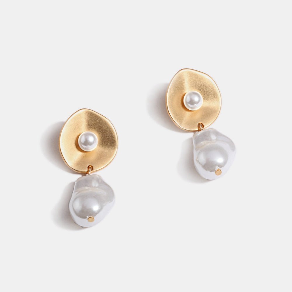 Pearl Earrings For Women Retro Personality And Minimalism Hollow Out - Zambeel