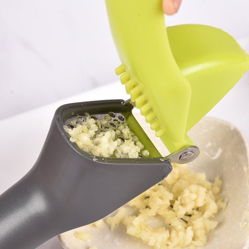 Plastic Garlic Masher With Plastic Handle - Zambeel
