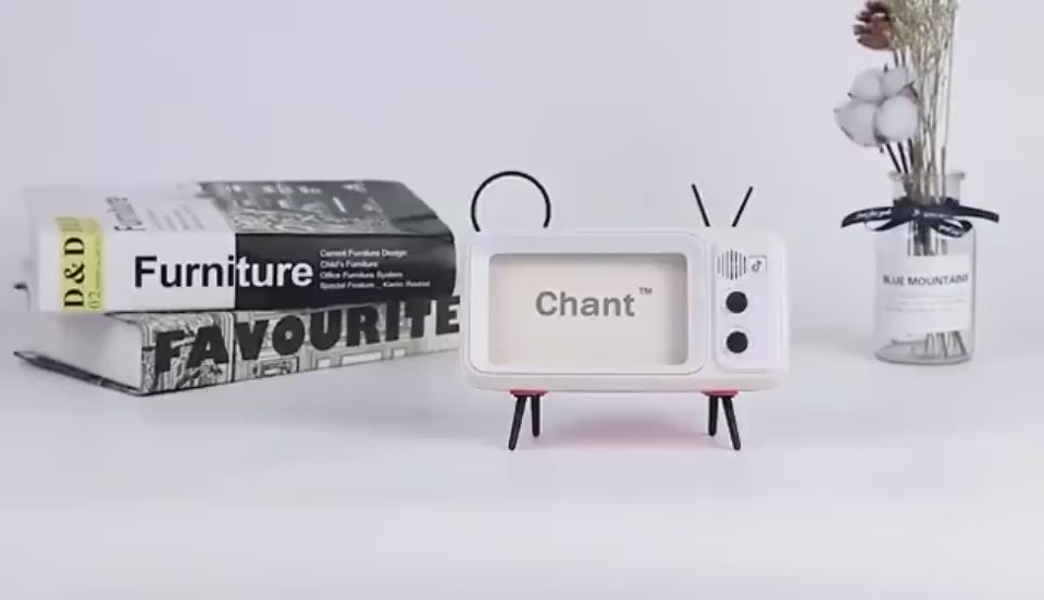 Retro TV mini portable audio