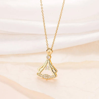 Rhinestone Decor Pendant Necklace - Zambeel