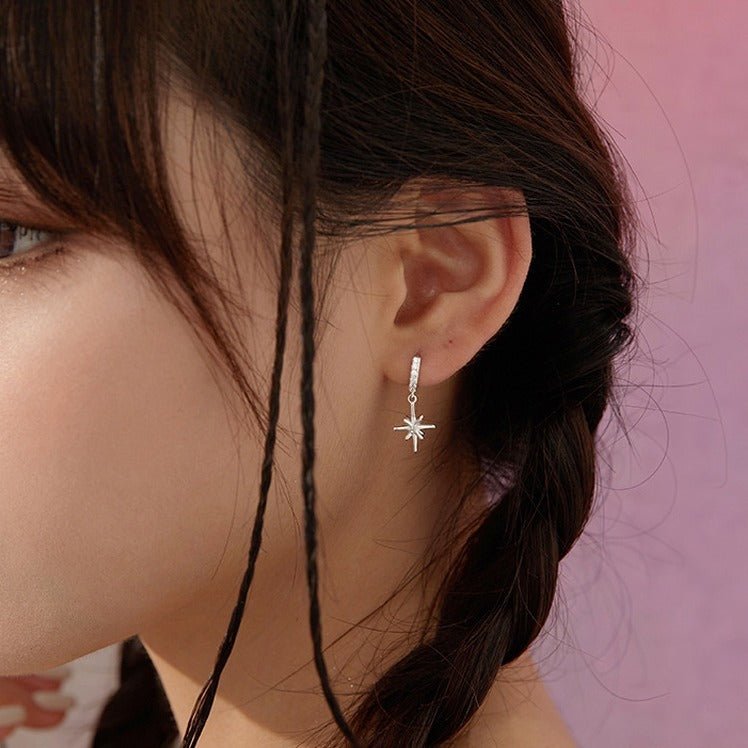 Rhinestone Stereo Eight Awn Star Ear Clip Simple Zircon Planet Short Earrings - Zambeel