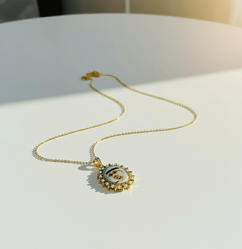 Royal Pearl Custom Photo Necklace - Zambeel