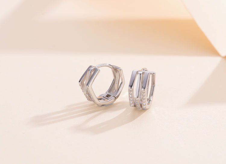 S999 Silver Fashion Simple Geometric Three - Ring Ear Clip - Zambeel