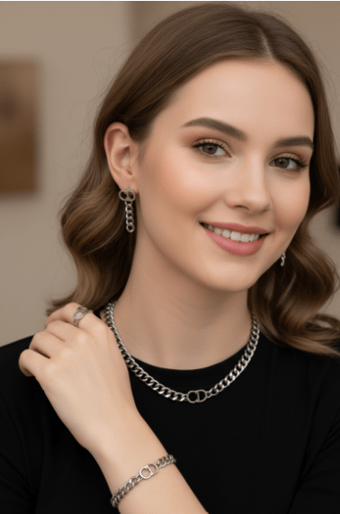 Silver Chain Emblem Jewelry Set - Zambeel