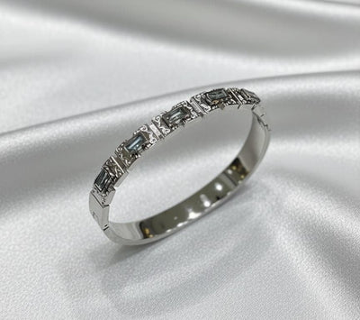 Silver Luxe Gemstone Bangle - Zambeel