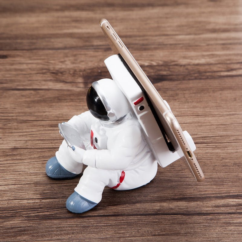 Simple Astronaut Mobile Phone Stand Student Desktop Holder Cute Spaceman Cell Phone Holder Creative Gift Small Desk Decoration - Zambeel