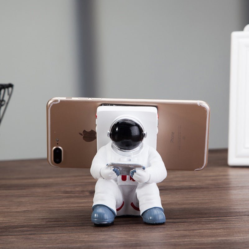 Simple Astronaut Mobile Phone Stand Student Desktop Holder Cute Spaceman Cell Phone Holder Creative Gift Small Desk Decoration - Zambeel