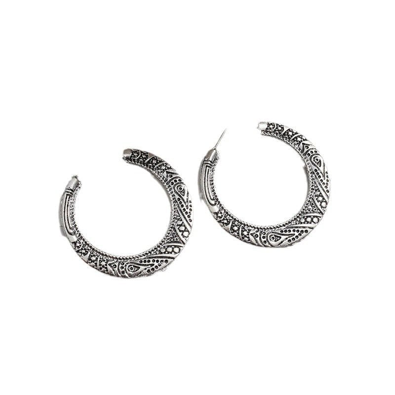 Simple Exaggerated Temperamental Retro Big Ear Ring - Zambeel