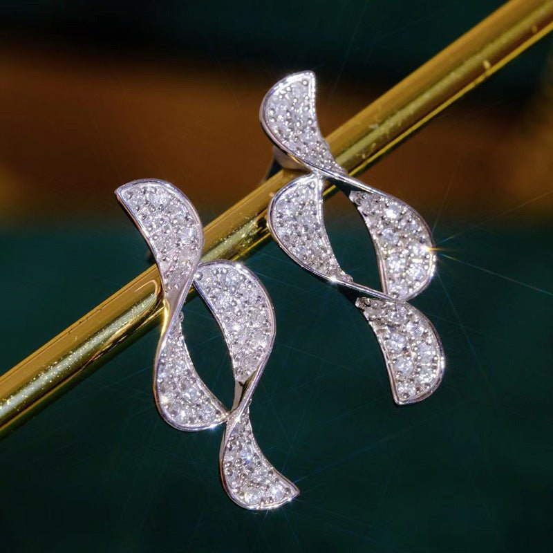 Simple Geometric Ear Studs Women's Fashion - Zambeel