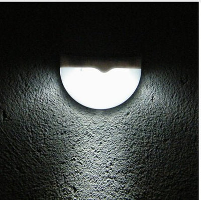 Solar wall lamp semi - circle LED solar wall lamp fence lamp solar energy semi - circle light control wall - Zambeel