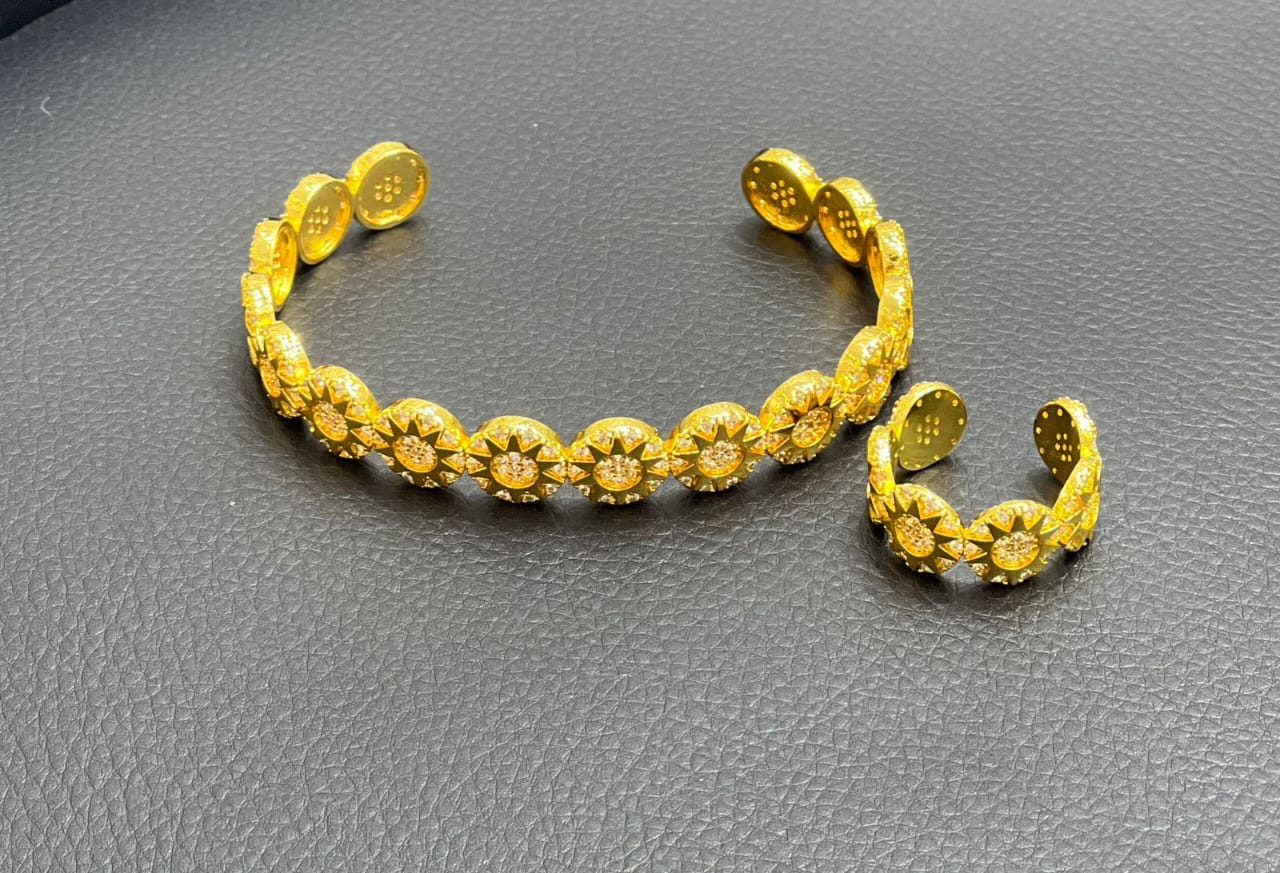 Sparkle Sunburst Cuff Bracelet & Ring Set - Zambeel