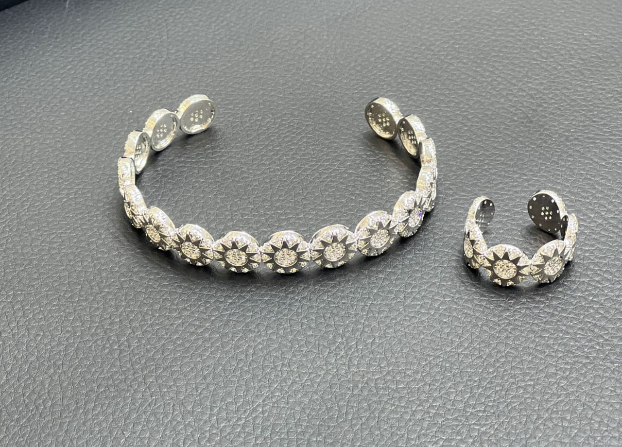 Sparkle Sunburst Cuff Bracelet & Ring Set - Zambeel