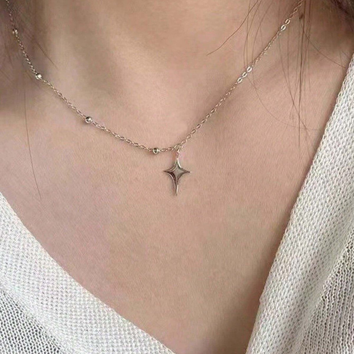 Splicing Asymmetry Niche Design Simple Necklace - Zambeel