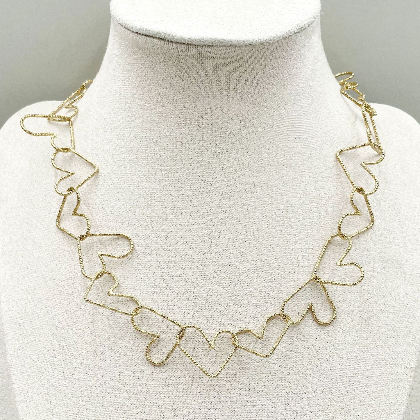 Stainless Steel Electroplating Heart Shape Clavicle Necklace - Zambeel