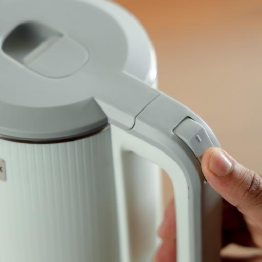 Steamy Sips Coffee Maker - Zambeel