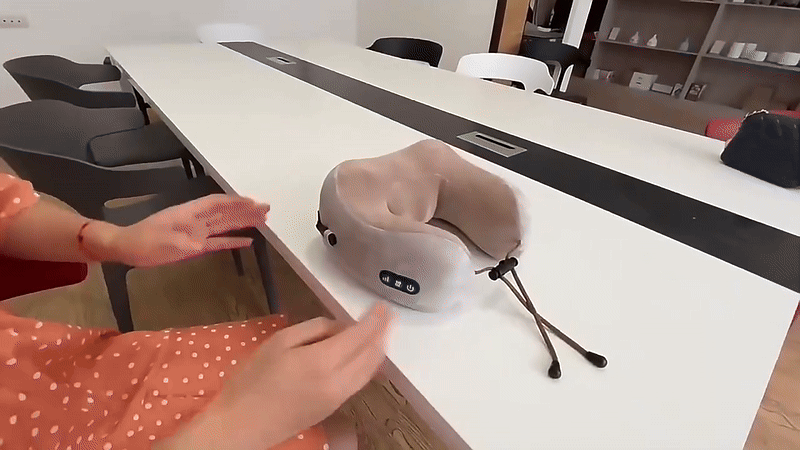 وسادة تدليك على شكل حرف U