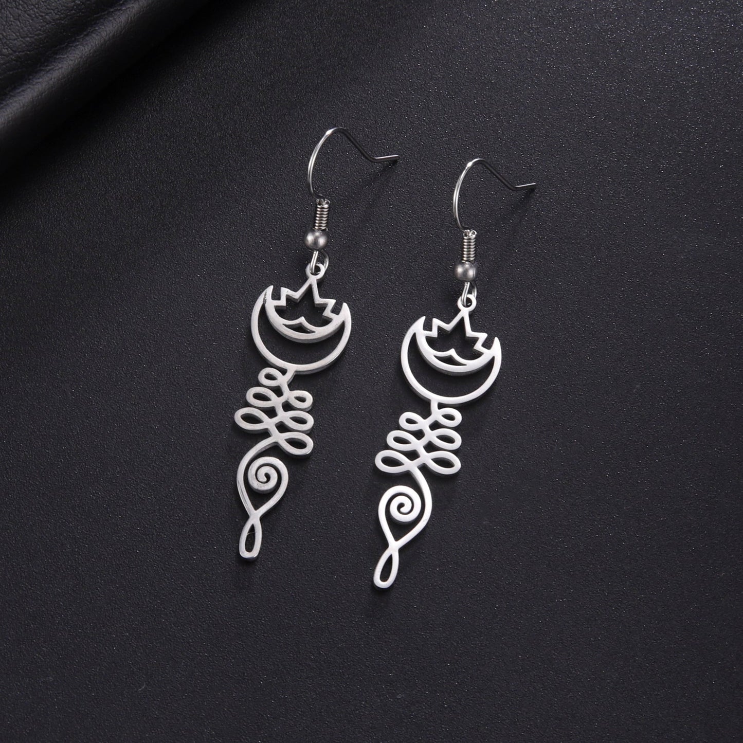 Temperament Wild Simple Moon Ring Earrings - Zambeel