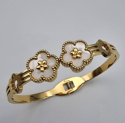 Twin Floral Charm Bangle - Zambeel