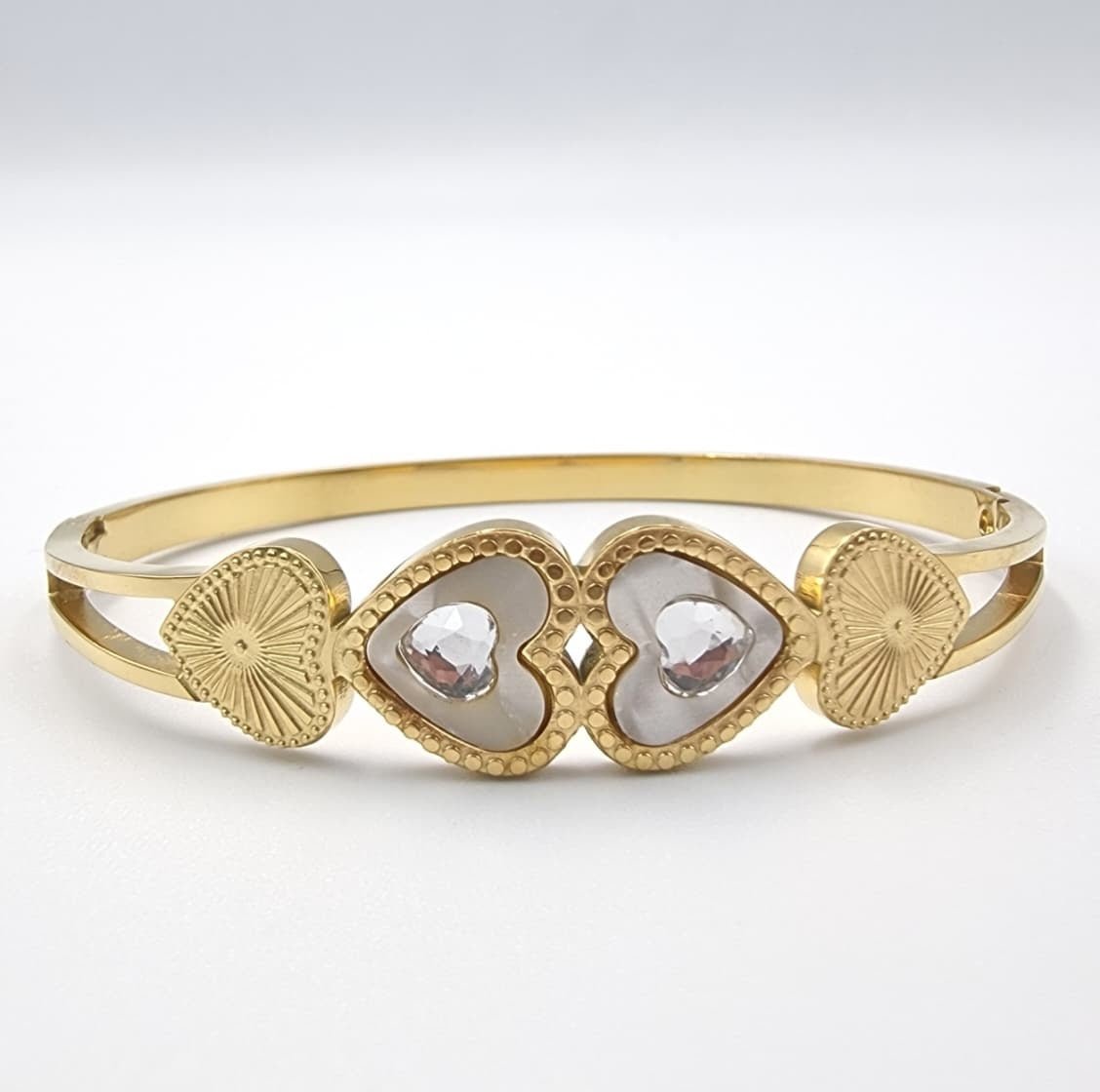 Twin Heart Radiance Bangle - Zambeel