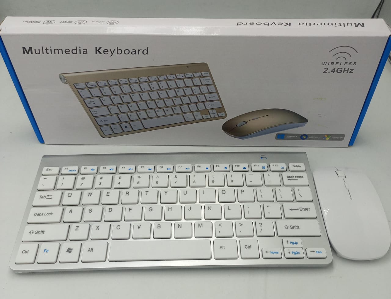 Universal Wireless Keyboard - Zambeel
