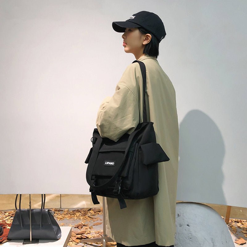 Waterproof Nylon Large Capacity Casual Shoulder Bag - Zambeel